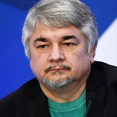 Ростислав Ищенко