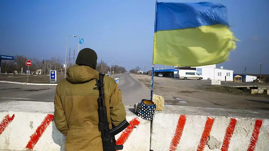 Гражданская блокада Крыма: бессмысленная и беспощадная