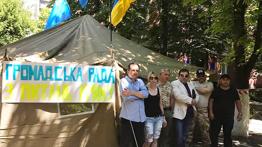 Ukrainian activists in Kherson