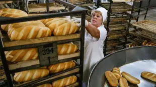 The number of the population of Ukraine by bread consumption is 24 million people