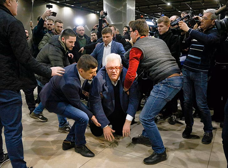 Владимир Грубник